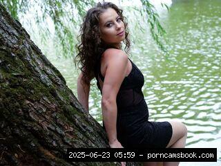 livejasmin emaalyssa