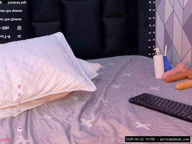 bongacams petitelittleebony