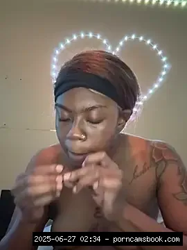 stripchat mskitty00