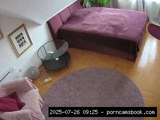 camsoda voyeurcam-julmodels-whitebed-4