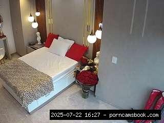 camsoda voyeurcam-casa-salsa-bedroom-10