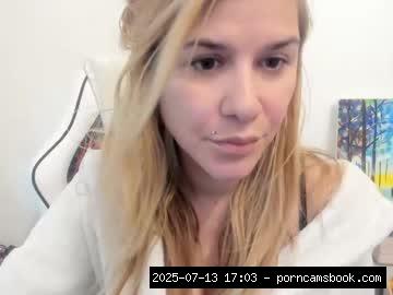 chaturbate artsyandcraftsy_