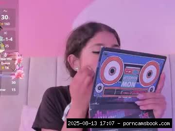 chaturbate lily_cherry0
