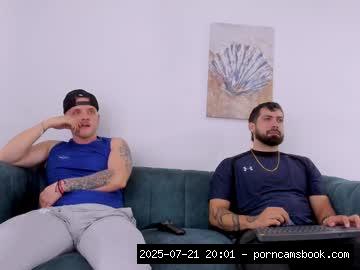 chaturbate straight__friends