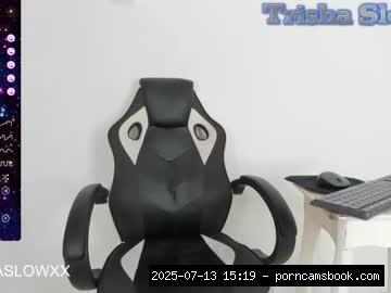 trishaslowxx chaturbate